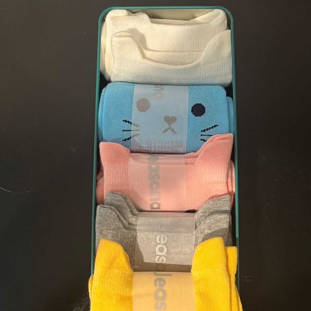 Colorful Women's Socks Set